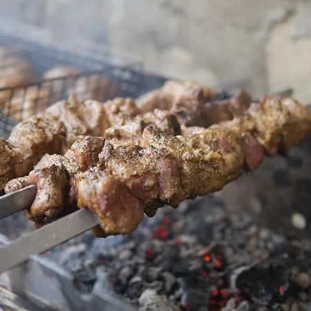 Berloga Pylypets فندق