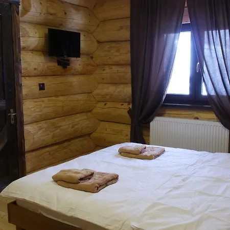 Berloga Pylypets * Fülöpfalva